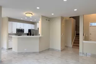 431 Pine Lake Cir, Vernon Hills, IL 60061 - Photo 9