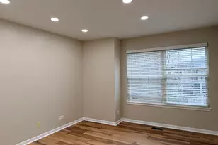 431 Pine Lake Cir, Vernon Hills, IL 60061 - Photo 29