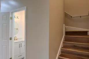 431 Pine Lake Cir, Vernon Hills, IL 60061 - Photo 17