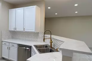 431 Pine Lake Cir, Vernon Hills, IL 60061 - Photo 15