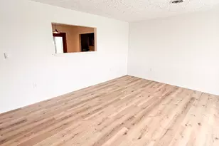 2308 N 2010 Road E, Watseka, IL 60970 - Photo 7