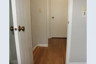 410 Ashwood Court, Vernon Hills, IL 60061 - Photo 11