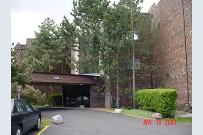 1018 Castilian Court #302, Glenview, IL 60025 - Photo 1