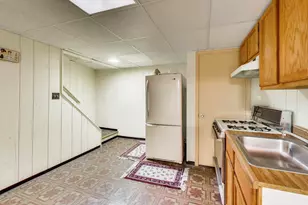 1021 Warwick Cir S, Hoffman Estates, IL 60169 - Photo 37