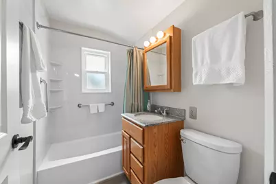 216 N Lombard Avenue, Lombard, IL 60148 - Photo 17