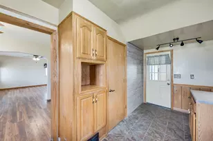 105 Seiler St, Martinton, IL 60951 - Photo 9