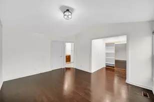 1803 Vermont Dr, Elk Grove Village, IL 60007 - Photo 11