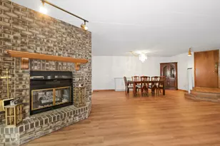 7834 W Forest Hill Ct, Palos Heights, IL 60463 - Photo 9