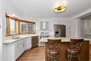 7834 W Forest Hill Ct, Palos Heights, IL 60463 - Photo 7