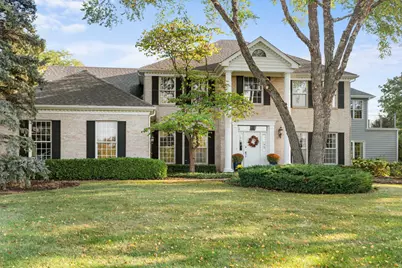 716 Old Westbury Court, Crystal Lake, IL 60012 - Photo 1