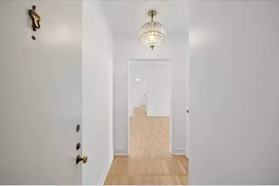 1585 Ridge Avenue #705, Evanston, IL 60201 - Photo 5