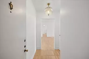 1585 Ridge Ave, Evanston, IL 60201 - Photo 5