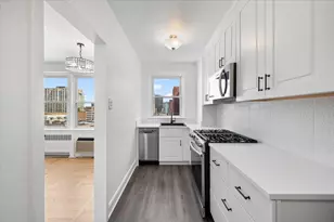 1585 Ridge Ave, Evanston, IL 60201 - Photo 15