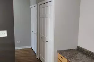 910 W Alleghany Dr, Arlington Heights, IL 60004 - Photo 11