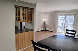 910 W Alleghany Dr, Arlington Heights, IL 60004 - Photo 5