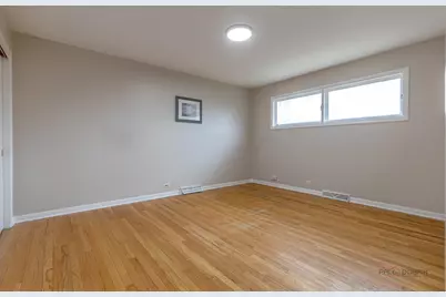 1426 Wescott Road, Northbrook, IL 60062 - Photo 15