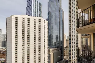 70 W Huron St, Chicago, IL 60654 - Photo 27