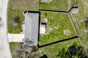 610 Rayjon Dr, Oreana, IL 62554 - Photo 21