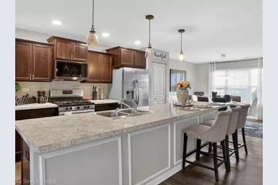 2346 Upland Road #2274, Pingree Grove, IL 60140 - Photo 5