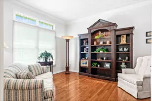 8 Sable Oaks Ct, Bloomington, IL 61704 - Photo 9