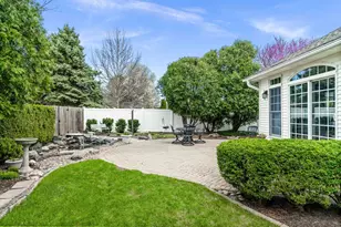 8 Sable Oaks Ct, Bloomington, IL 61704 - Photo 51