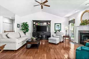 8 Sable Oaks Ct, Bloomington, IL 61704 - Photo 17