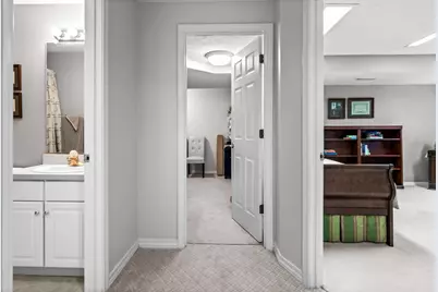 8 Sable Oaks Court, Bloomington, IL 61704 - Photo 43