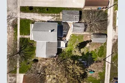 103 W Wood Street, Colfax, IL 61728 - Photo 35