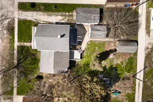 103 W Wood St, Colfax, IL 61728 - Photo 35