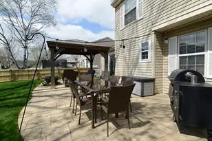 1292 Lilac Ln, Carol Stream, IL 60188 - Photo 33