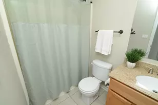 1292 Lilac Ln, Carol Stream, IL 60188 - Photo 25