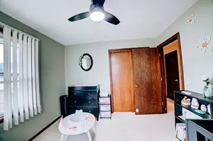 905 S 4th St, Watseka, IL 60970 - Photo 25