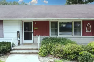 905 S 4th St, Watseka, IL 60970 - Photo 3