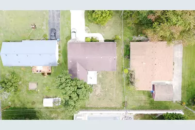 905 S 4th Street, Watseka, IL 60970 - Photo 29