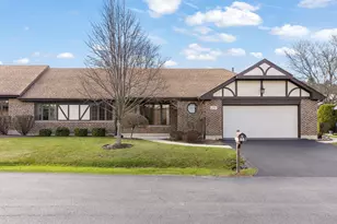 11532 Autobahn Dr, Palos Park, IL 60464 - Photo 1