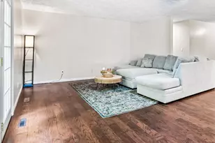 16718 E 400 North Rd, Heyworth, IL 61745 - Photo 5
