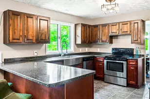 16718 E 400 North Rd, Heyworth, IL 61745 - Photo 11