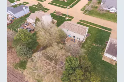 404 Delane Drive, Heyworth, IL 61745 - Photo 39