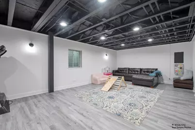 125 Chestnut Hills Circle, Burr Ridge, IL 60527 - Photo 21