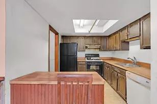 1808 Largo Ct, Schaumburg, IL 60194 - Photo 5