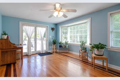 225 Stratford Road, Des Plaines, IL 60016 - Photo 5