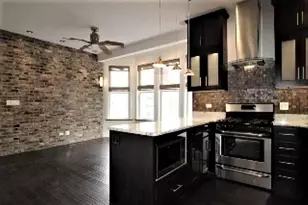 847 W Addison St, Chicago, IL 60613 - Photo 3