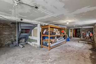 956 N Trumbull Ave, Chicago, IL 60651 - Photo 17