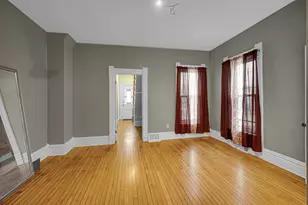 268 Seneca St, Elgin, IL 60120 - Photo 9