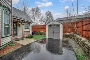 268 Seneca St, Elgin, IL 60120 - Photo 19