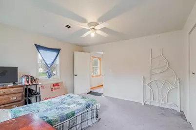 501 NE 3rd Street, Atlanta, IL 61723 - Photo 19