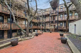 805 W Oakdale Ave, Chicago, IL 60657 - Photo 19