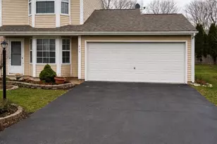 404 Lauren Ln, Island Lake, IL 60042 - Photo 1