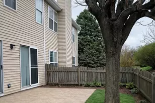 404 Lauren Ln, Island Lake, IL 60042 - Photo 13