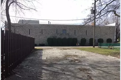 725 E 152nd Street, Phoenix, IL 60426 - Photo 13